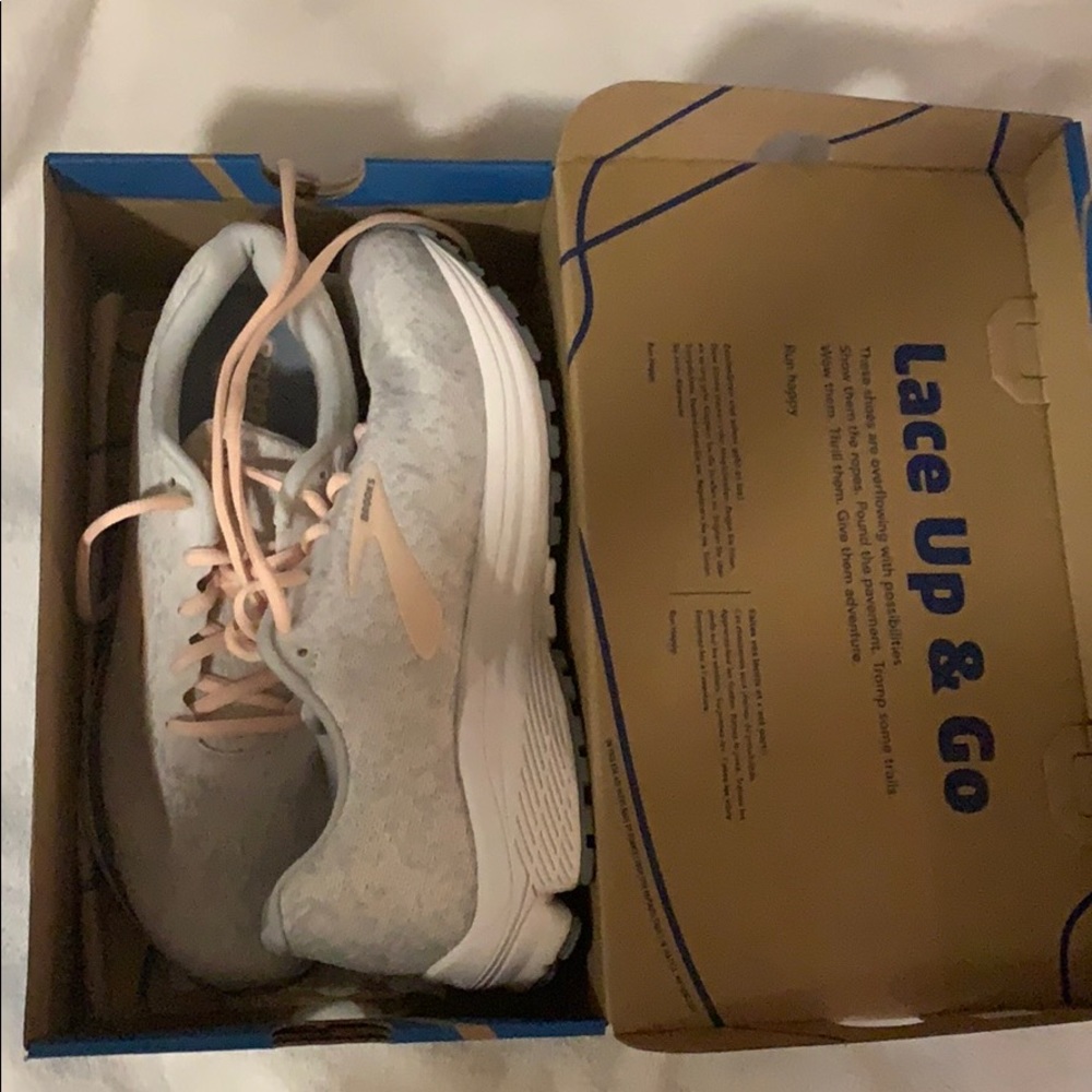 Brooks Anthem 2 running shoes